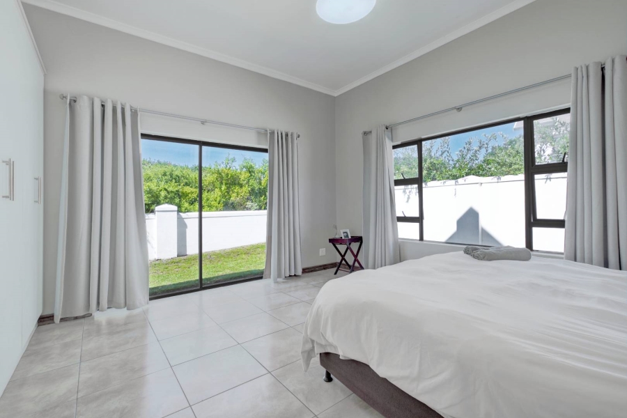 4 Bedroom Property for Sale in St Francis Links Eastern Cape